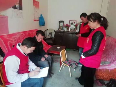 鞏義市回郭鎮(zhèn)“獻(xiàn)暖暖愛(ài)心”幫扶活動(dòng) 以溫情筑起點(diǎn)，讓關(guān)愛(ài)暖人心